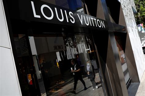 working at Louis Vuitton age limit